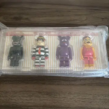 베어브릭 맥도날드 새상품 미개봉