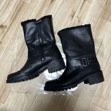 콜한 부츠 6B 23cm