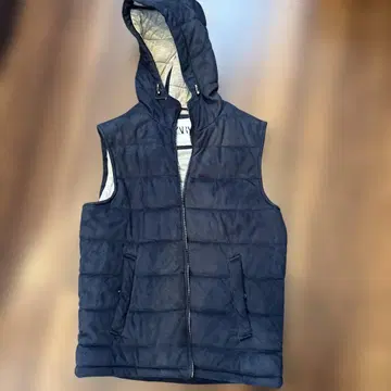 ZARA 후드 부착 네이비 퀼팅 다운 베스트