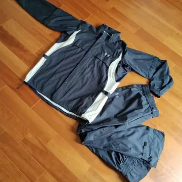 UNDER ARMOUR XL 블랙/화이트 나일론 상하의 셋업