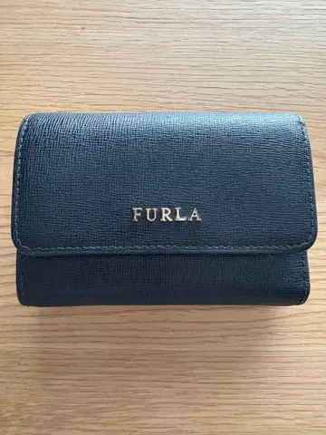 FURLA 블랙 3단 폴더형 지갑
