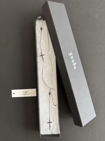 gunda 크로스 목걸이