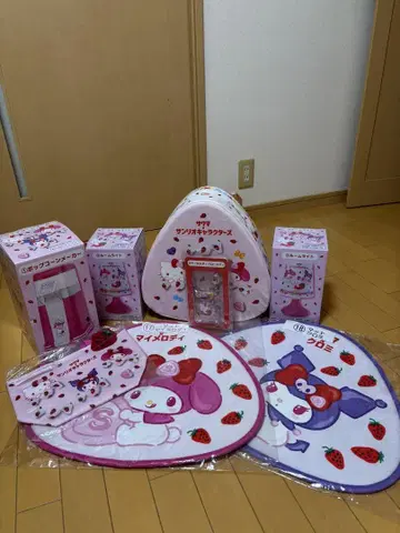 사쿠마 x 산리오 당첨 복권 묶음 판매 8점