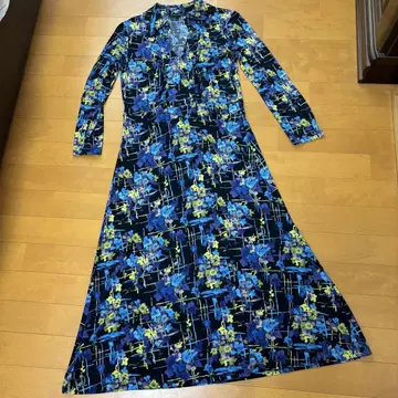 로라 애슐리 카라 부착 원피스