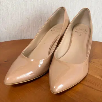 DIANA 다이애나 베이지 스틸레토 하이힐 24.5cm