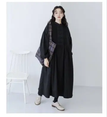 내추럴 D*g*y 코튼 서지 차이나 버튼 원피스