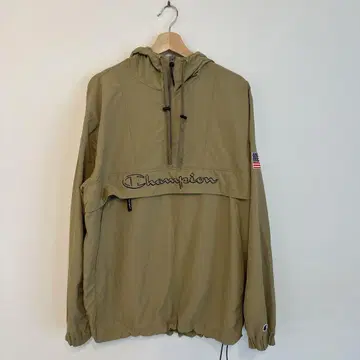 Champion 카키 풀오버 나일론 자켓