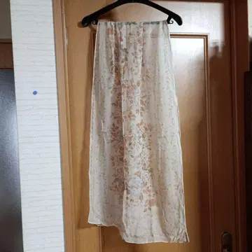 로라 애슐리 꽃무늬 쉬폰 스톨