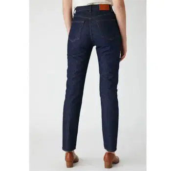 moussy / plain jeans