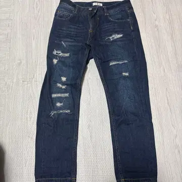 D URER 데미지 가공 크롭 데님 팬츠