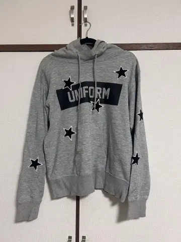 유니폼 익스페리먼트 스타 와펜 지퍼 후드티 그레이 SOPH