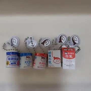 가챠가챠 치치야스 미니어처 참