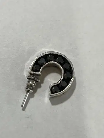 후프 귀걸이 (한쪽 귀용)