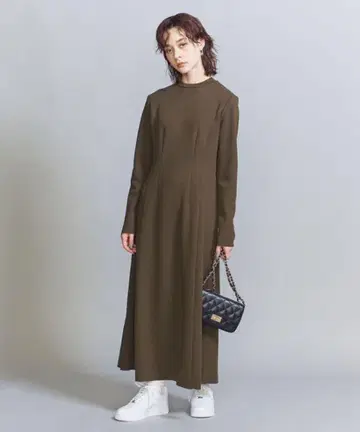 뷰티 앤 유스 롱 원피스