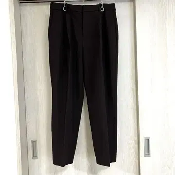 UNIQLO 히트텍 턱 테이퍼드 팬츠 XL 사이즈 다크 브라운