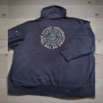 다크 블루 NEWERA 후드티 8L