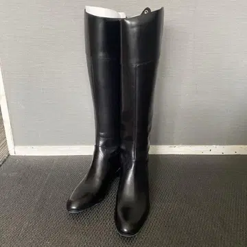 블랙 가죽 롱 부츠
