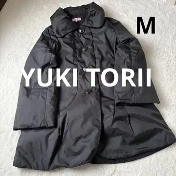 YUKI TORI 블랙 다운 자켓