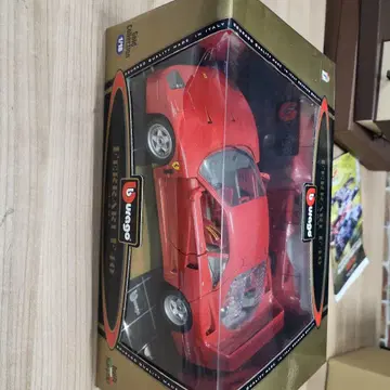 Bburago 페라리 F40 골드 컬렉션 1/18