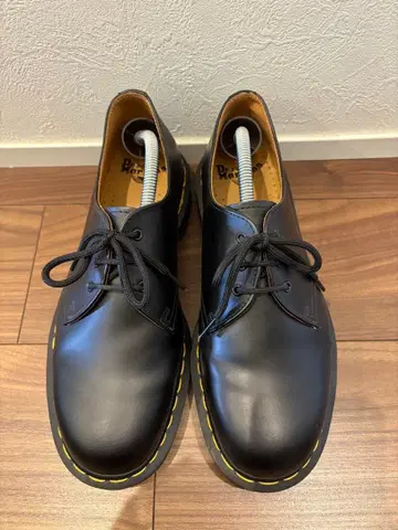 닥터마틴 쓰리홀 28cm