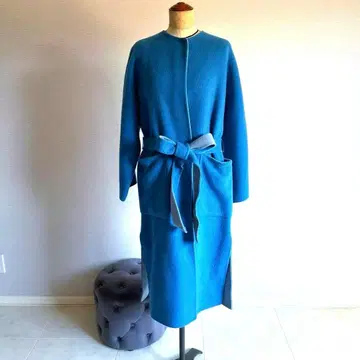 파란색 롱 코트 허리 리본 포함 리버서블 FRAY I. D