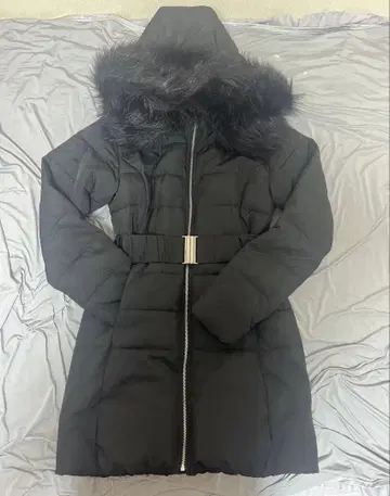 MURUA 블랙 다운 자켓 F 사이즈