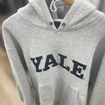 Yale 그레이 후드 부착 후드티