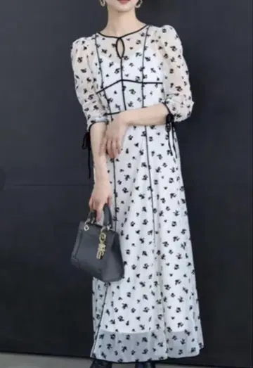 SNIDEL 택 포함 새상품 지속가능성 플로키 프린트 드레스 원피스
