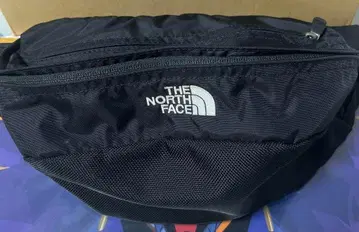 THE NORTH FACE 바디백 블랙 NM72100