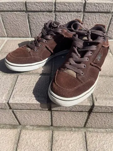 ipath 아이패스 25.5 스케이트 보드화 브라운 스웨이드