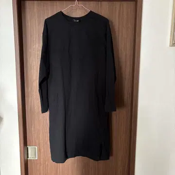 블랙 긴팔 티셔츠 원피스