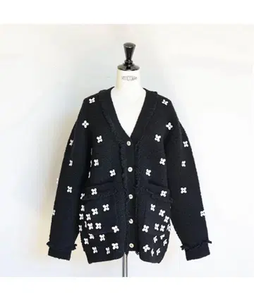 gypsohila Blossom Cardigan 블랙