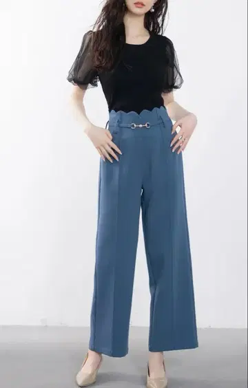 블루 와이드 팬츠 스캘럽 허리
