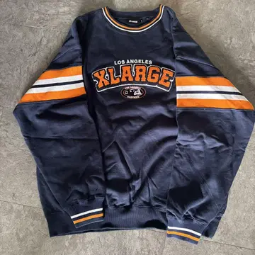 XLARGE 맨투맨