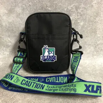 XLARGE FR2 콜라보 숄더백 사코슈 블랙