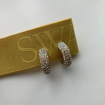 Swarovski 크리스탈 후프 귀찌