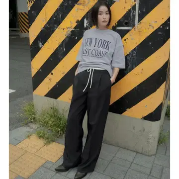 [택 포함 미사용 새상품] 더블 허리 와이드 레그 팬츠 XS