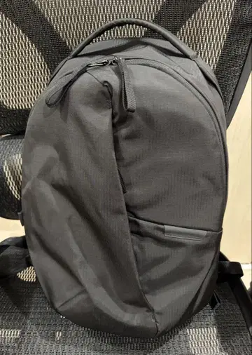 [ 새상품 ] AbleCarry Thirteen Daybag