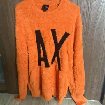Armani Exchange 벨로아 소재 스웨터