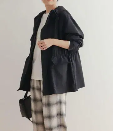 어반 리서치 나일론 후드티 블랙 새상품급 여성용 M