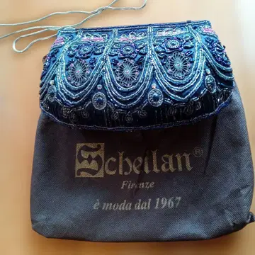 Scheilan 네이비 비즈 자수 클러치백