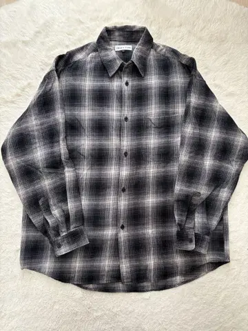 FREAK'S STORE 블랙 계열 체크 플란넬 셔츠 L