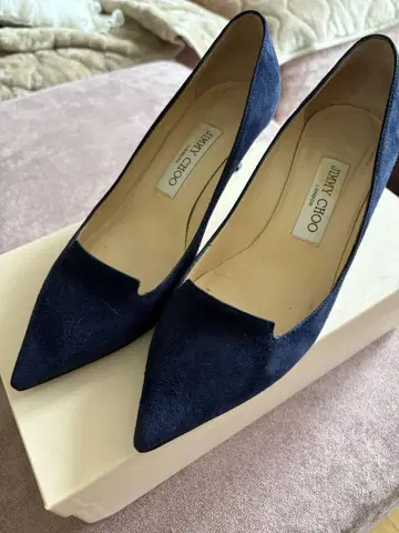 JIMMY CHOO 네이비 스웨이드 펌프스 36.5
