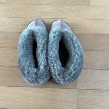EMU Australia 그레이 어그 부츠
