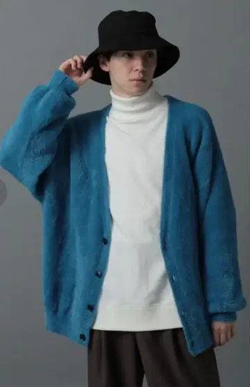 HARE 샤기 니트 가디건