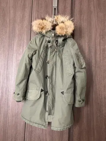 MOUSSY 퍼 달린 모즈 코트