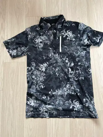 Oakley 꽃무늬 피케 셔츠 M 사이즈