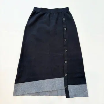 [ 새상품급 ] KUOSE 쿠오세 니트 스커트 비대칭 바이컬러 한국