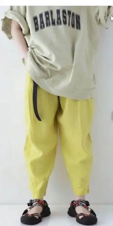 [ nest Robe ] 헴프 초발수 2턱 팬츠