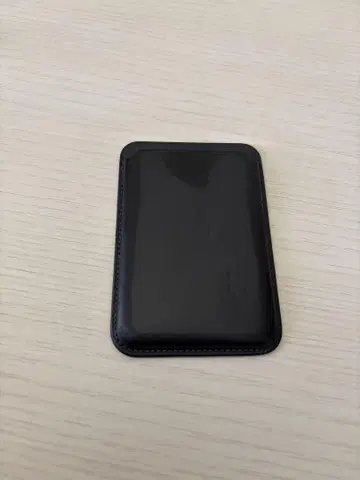 Apple 파인 우븐 지갑 가죽